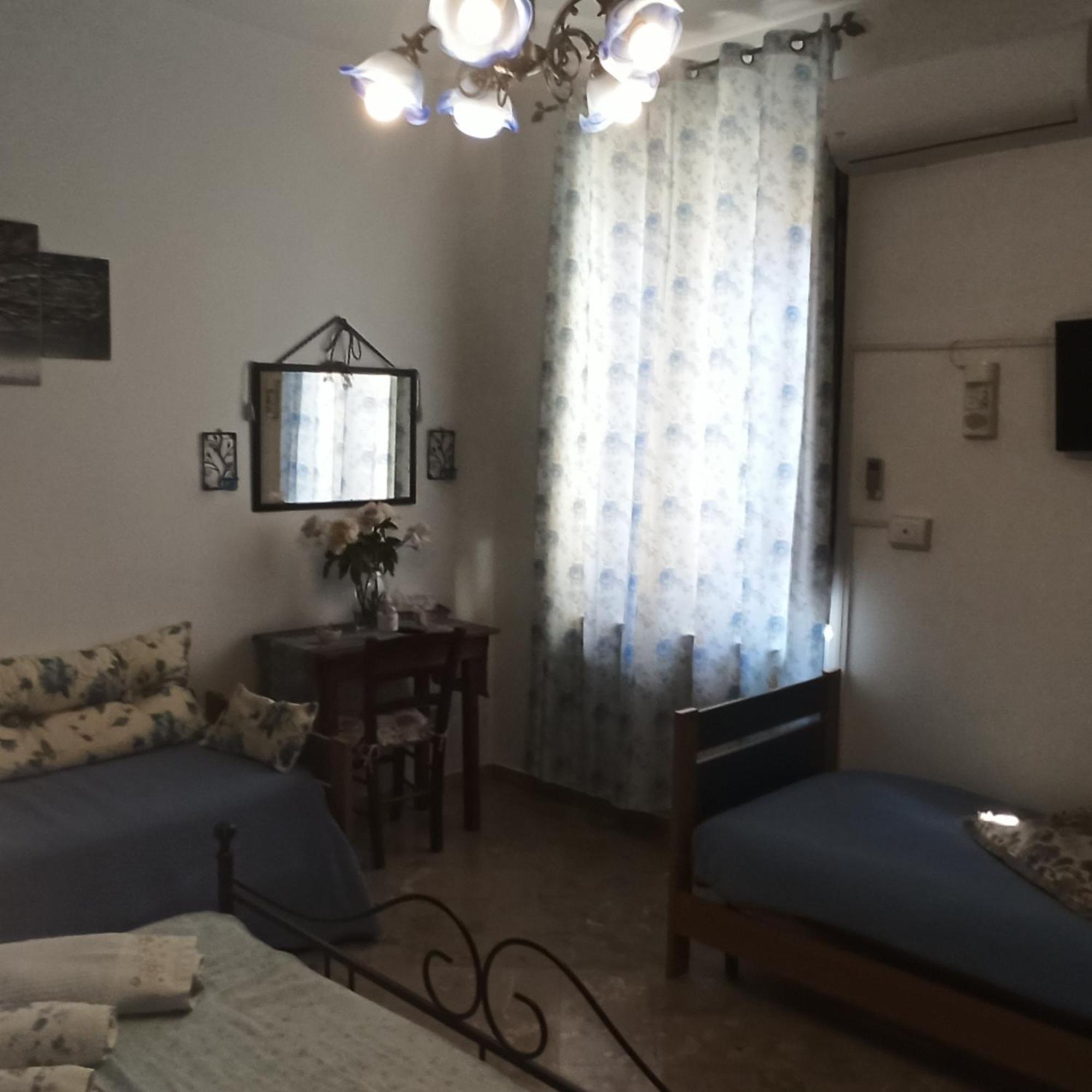 B&B Le 4 Stagioni Sul Viale, Belvedere Di Agrigento Kamer foto
